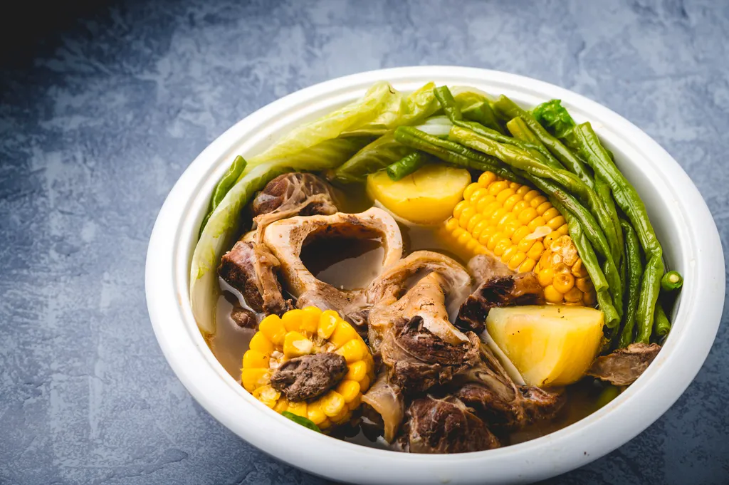 /images/restaurants/eskina-bulalo.webp