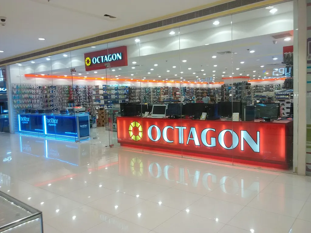 /images/stores/octagon.jpg